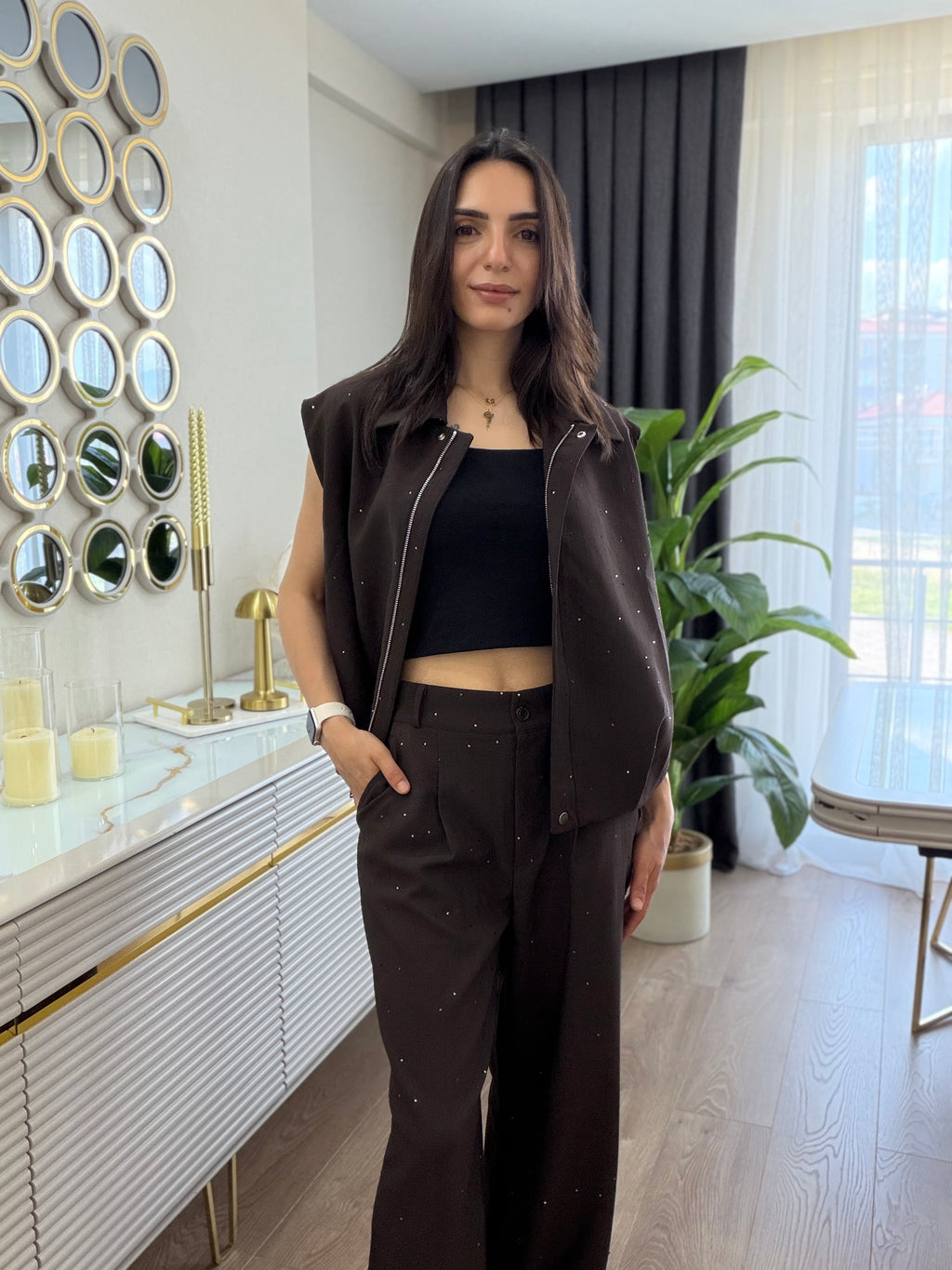 Pul Detay yelek pantolon takım