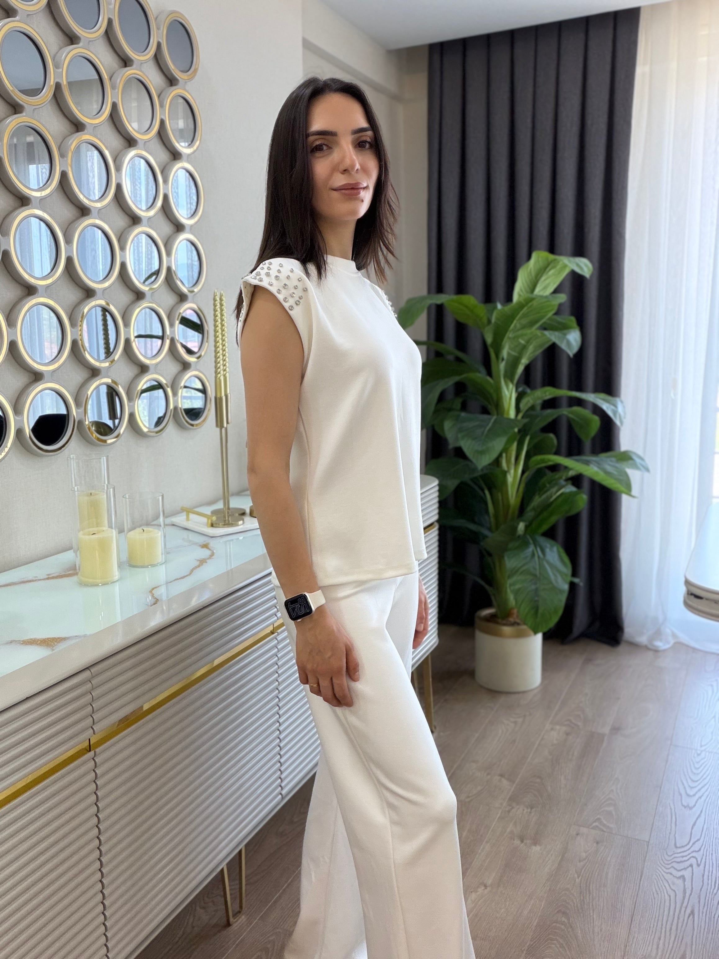 Taş detaylı Spor Takım